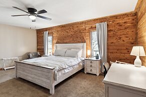 Lakelife At Somerset 4 Bedroom Home