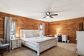 Lakelife At Somerset 4 Bedroom Home