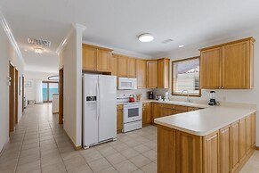 Dolphin Watch 3 Bedroom Home