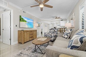 Seaside 101: Oceanview 2br/2ba Condo With Pool, Steps To Beach 2 Bedro