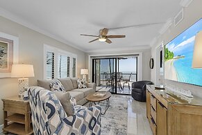 Seaside 101: Oceanview 2br/2ba Condo With Pool, Steps To Beach 2 Bedro