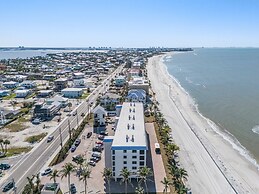 Seaside 101: Oceanview 2br/2ba Condo With Pool, Steps To Beach 2 Bedro