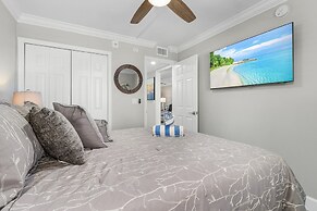 Seaside 108: Oceanview 2br/2ba Condo With Pool, Steps To Beach 2 Bedro