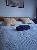 Tropical Island Retreat in Santa Cruz