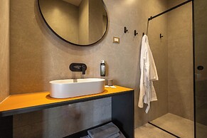 East Coast Deluxe Rooms