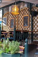 East Coast Deluxe Rooms