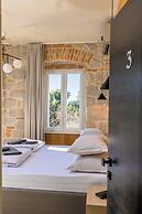 East Coast Deluxe Rooms