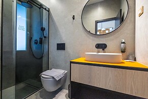 East Coast Deluxe Rooms