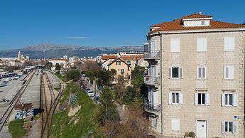 East Coast Deluxe Rooms