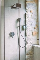 East Coast Deluxe Rooms