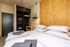 East Coast Deluxe Rooms