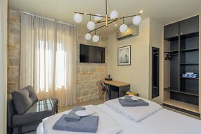 East Coast Deluxe Rooms