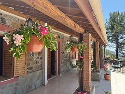 Charming Villa in Pano Platres, Cyprus - Your Home Away From Home