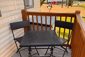 3 Bed Caravan - Side Gated Decking, Wifi, Pets
