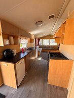 3 Bedroom, Side Gated Decking, Wifi, Pets Welcome