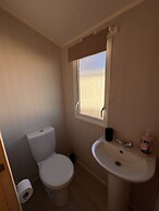 3 Bedroom, Side Gated Decking, Wifi, Pets Welcome