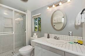 Alpine A-frame Tranquil Retreat in Big Bear Lake!