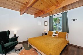 Alpine A-frame Tranquil Retreat in Big Bear Lake!