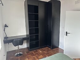 Spacious 2 bed Unit in Eastlea - 2228