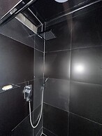 Spacious 2 bed Unit in Eastlea - 2228