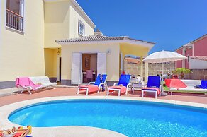 Tropical Oasis Villa in Adeje