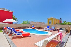 Tropical Oasis Villa in Adeje