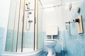 Colourful Apartment With Terrace in Bibione