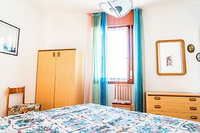 Colourful Apartment With Terrace in Bibione