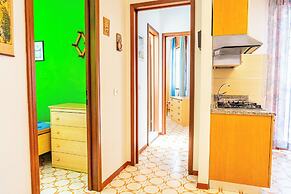 Colourful Apartment With Terrace in Bibione