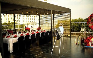 Maison Fahrenheit Hotel