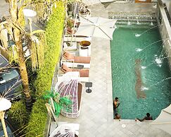 Maison Fahrenheit Hotel