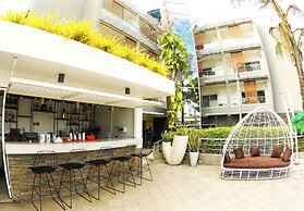 Maison Fahrenheit Hotel