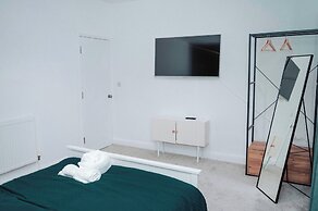 Bristol City Center - Cosy 2 Bedroom House