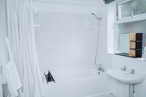 Bristol City Center - Cosy 2 Bedroom House