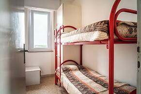 Side sea View Flat for 6 Guests Near Bibione Beach