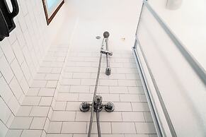 Side sea View Flat for 6 Guests Near Bibione Beach