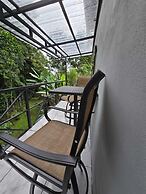 Happy Paradise Lodge