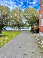 Lakefront Home near Downtown