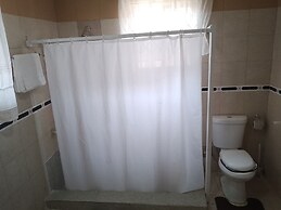 Great Escape Inn Hotel