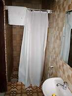 Great Escape Inn Hotel