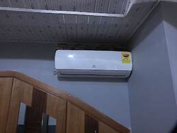 Great Escape Inn Hotel