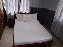 Great Escape Inn Hotel