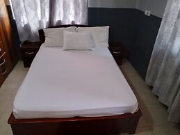 Great Escape Inn Hotel