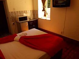 Neo & ruks guest house Boston