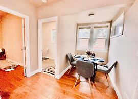 Charming Stay in Marvelous Seattle