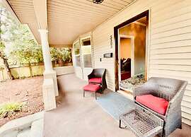 Charming Stay in Marvelous Seattle