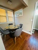 Charming Stay in Marvelous Seattle