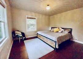 Charming Stay in Marvelous Seattle