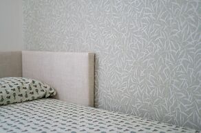 Elegant and Luminous Apartment With Terrace