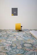 Elegant and Luminous Apartment With Terrace